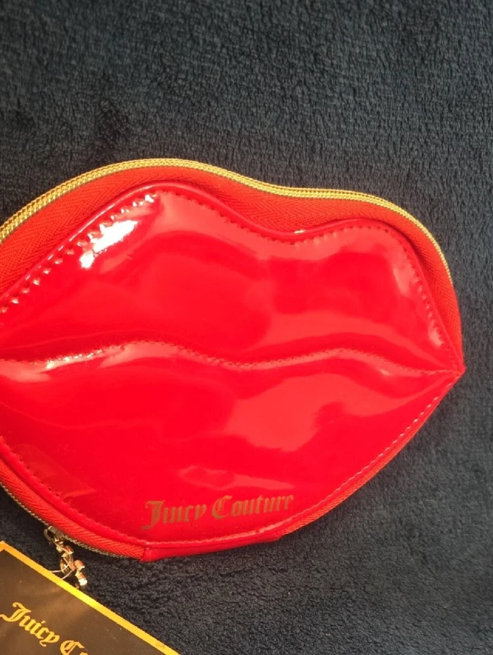 JUICY COUTURE Red Patent Lip-Shaped Jewelery Zip Pouch with Gold Accents